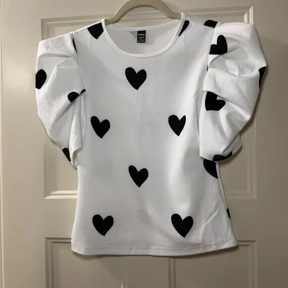 Shein top, white with black hearts, puff sleeves, size small, NWOT - Picture 2 of 3